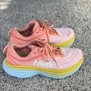 Hoka Bondi 8